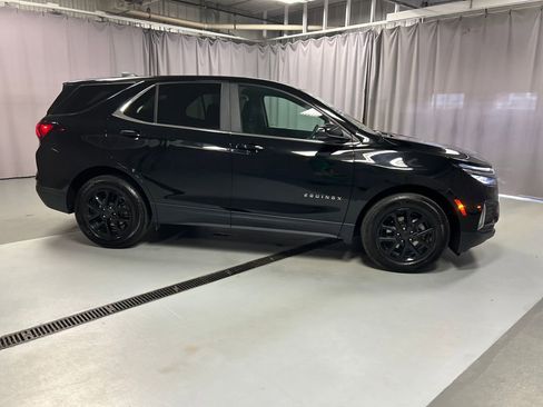 Used 2024 Chevrolet Equinox LT image 8