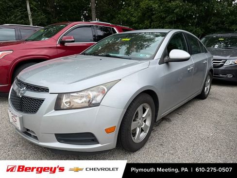 Used 2014 Chevrolet Cruze LT FWD image 1