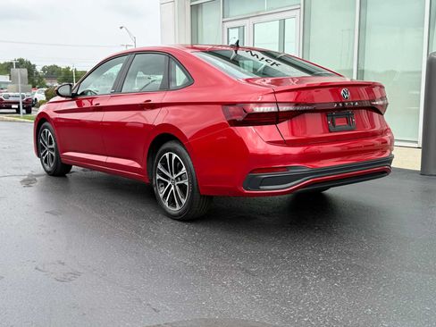 Certified 2026 Volkswagen Jetta Sport FWD image 6