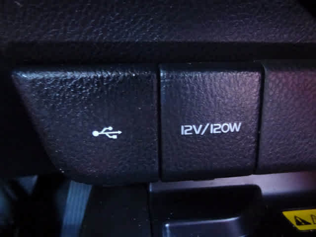 Used 2023 Toyota Camry XSE w/ Cold Weather Package FWD image 28