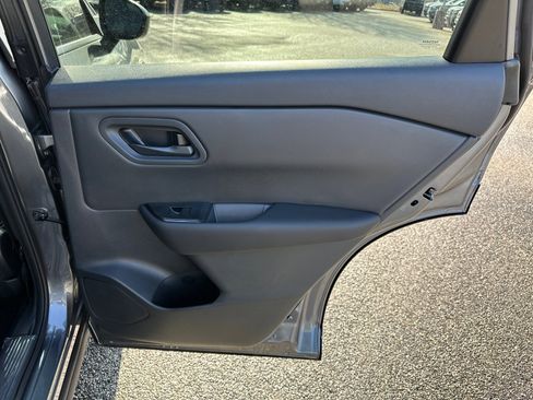 New 2026 Nissan Rogue S image 16