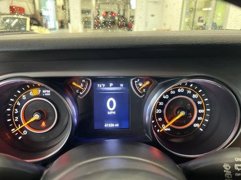 Used 2020 Jeep Wrangler Unlimited Sport AWD/4WD image 28