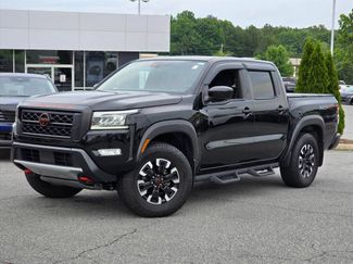Used 2023 Nissan Frontier PRO-4X w/ Pro Convenience Package AWD/4WD video 2