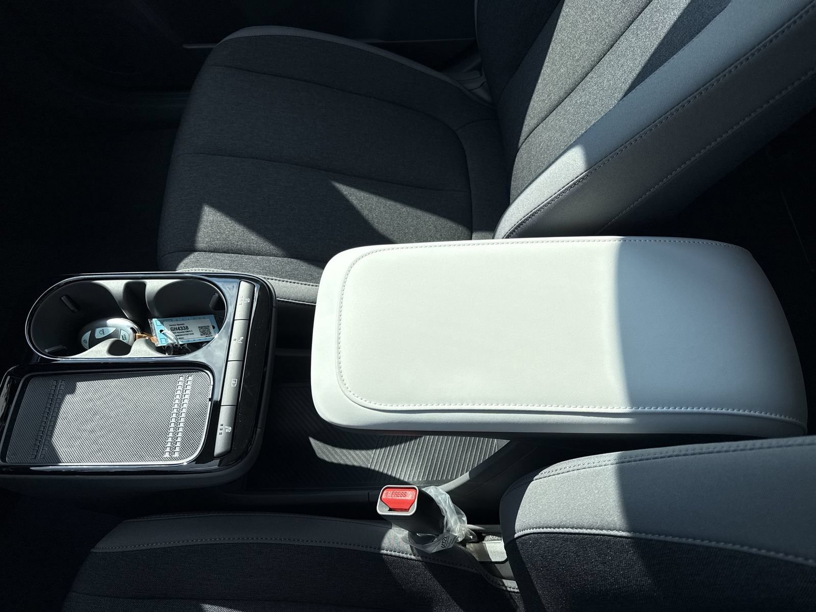 New 2026 Hyundai Ioniq 5 SE AWD/4WD image 22