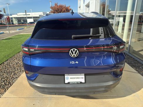 Used 2021 Volkswagen ID.4 Pro S w/ ID.4 Protection Package image 5