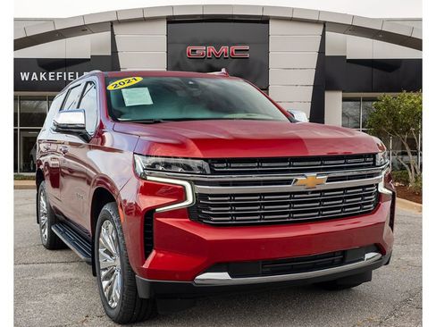 Used 2021 Chevrolet Tahoe Premier w/ Premium Package RWD image 1