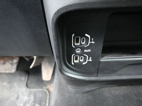 Used 2024 RAM 2500 Big Horn image 27