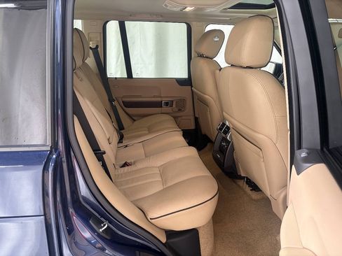 Used 2011 Land Rover Range Rover HSE AWD/4WD image 22