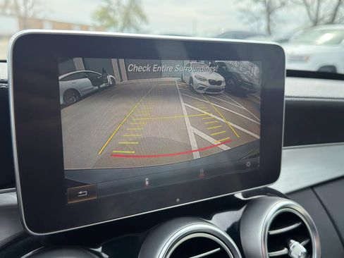 Used 2015 Mercedes-Benz C 300 4MATIC Sedan w/ Driver Assistance Package image 18