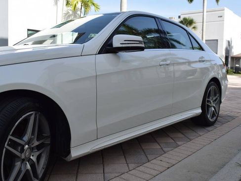 Used 2014 Mercedes-Benz E 350 4MATIC Sedan image 17