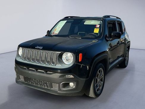 Used 2015 Jeep Renegade Latitude w/ Popular Equipment Group image 1