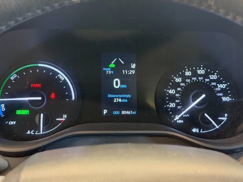 Used 2024 Toyota Sienna XLE FWD image 21