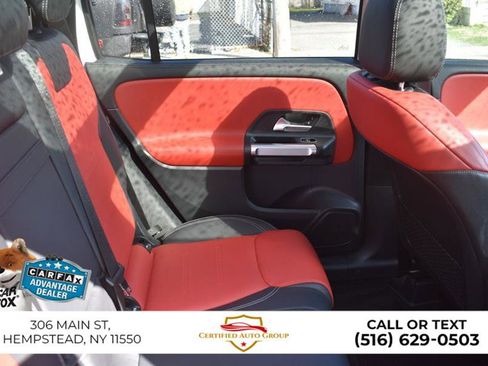 Used 2022 Mercedes-Benz GLB 250 4MATIC w/ AMG Line image 26