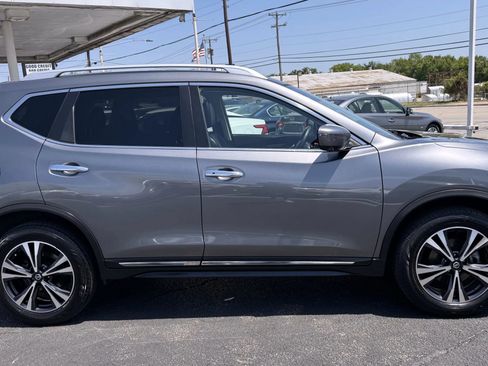 Used 2018 Nissan Rogue SL w/ Premium Package AWD/4WD image 8