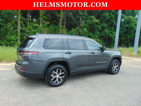Certified 2024 Jeep Grand Cherokee L Limited AWD/4WD image 14
