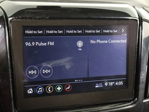Used 2021 Chevrolet Traverse LT FWD image 32