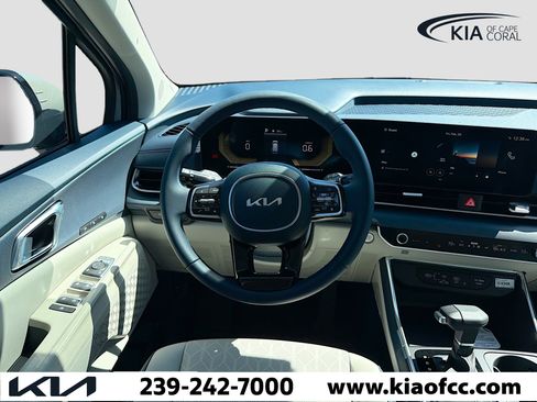 New 2026 Kia Carnival EX FWD image 17