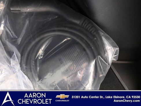 New 2026 Chevrolet Equinox EV LT image 18