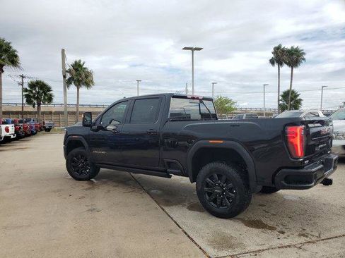 New 2026 GMC Sierra 2500 AT4 image 5