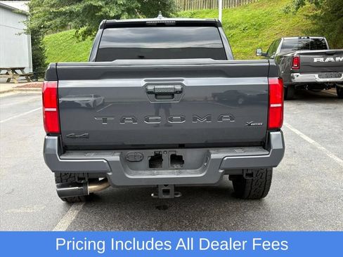 Used 2025 Toyota Tacoma SR5 AWD/4WD image 7