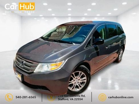 Used 2013 Honda Odyssey EX image 3