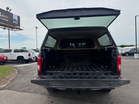 Used 2015 Ford F150 XLT w/ Equipment Group 302A Luxury AWD/4WD image 32