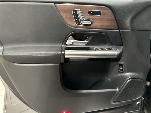 Certified 2023 Mercedes-Benz GLA 250 4MATIC image 31