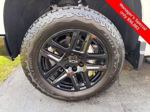 Used 2026 Chevrolet Silverado 1500 LT Trail Boss w/ LT Trail Boss Premium Package AWD/4WD image 27