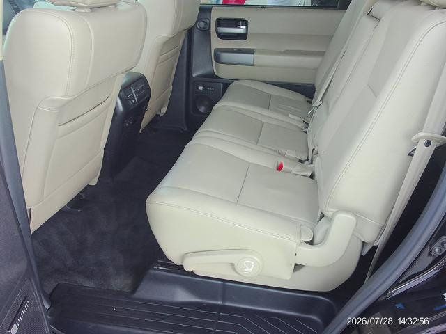 Used 2013 Toyota Sequoia Limited AWD/4WD image 6