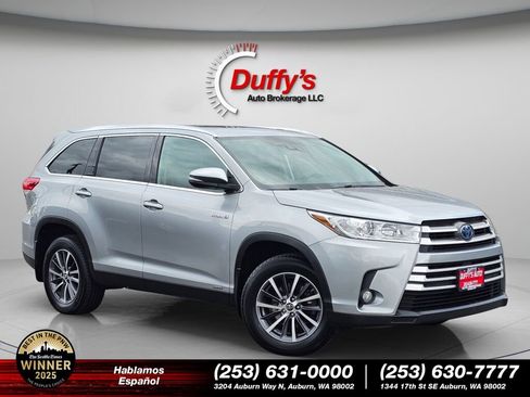 Used 2019 Toyota Highlander XLE AWD/4WD image 1