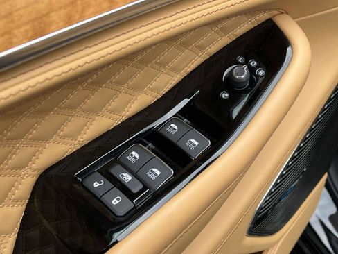 Certified 2024 Jeep Grand Cherokee Summit image 17