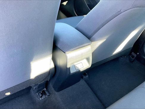 Used 2024 Toyota Corolla LE image 10