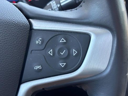 Used 2020 GMC Terrain SLE w/ Driver Convenience Package FWD image 16