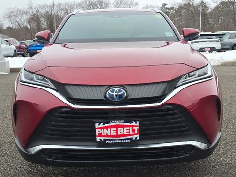 Used 2021 Toyota Venza Limited image 9