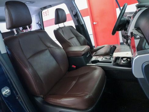Used 2022 Toyota 4Runner Limited AWD/4WD image 27