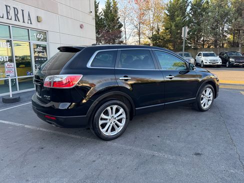 Used 2012 MAZDA CX-9 Grand Touring w/ Moonroof & Bose Audio Pkg image 4