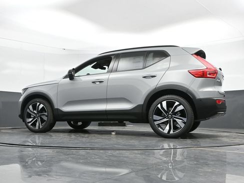 New 2025 Volvo XC40 B5 Ultra w/ Climate Package AWD/4WD image 47