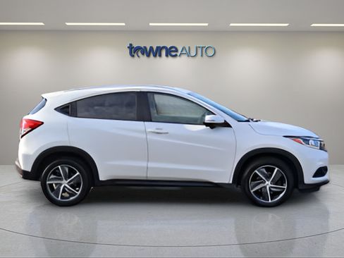 Used 2022 Honda HR-V EX-L image 8