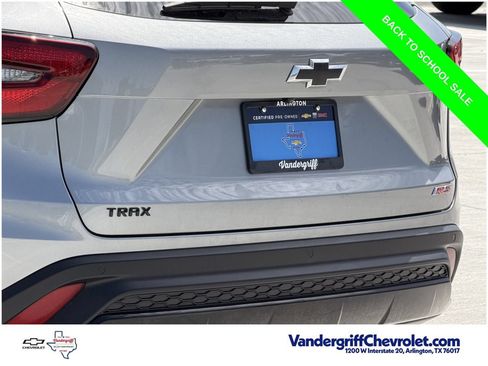 Used 2024 Chevrolet Trax RS w/ Driver Confidence Package FWD image 6