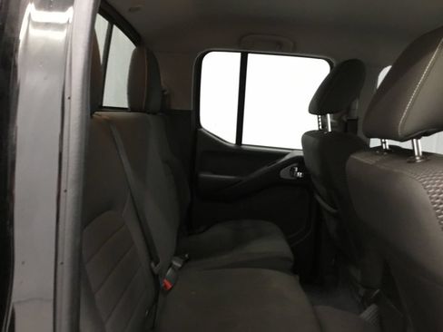 Used 2019 Nissan Frontier PRO-4X AWD/4WD image 16