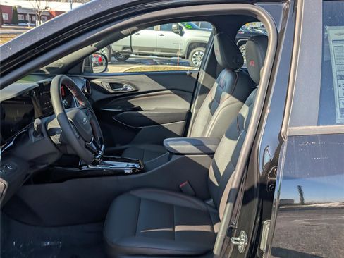 New 2026 Chevrolet Trax RS image 11