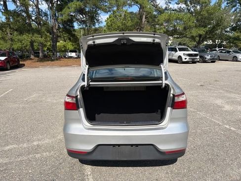 Used 2017 Kia Rio LX FWD image 22