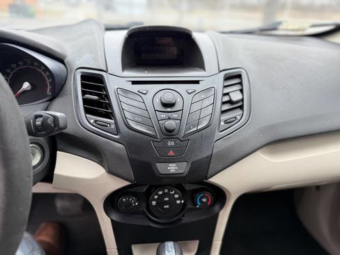 Used 2013 Ford Fiesta S w/ Convenience Pkg image 13