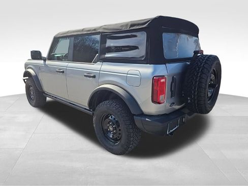 Certified 2022 Ford Bronco Black Diamond image 8