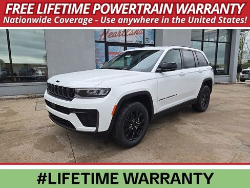 New 2026 Jeep Grand Cherokee Altitude AWD/4WD image 1