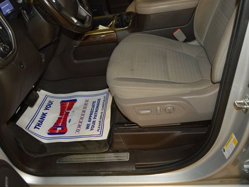 Used 2019 Chevrolet Silverado 1500 LT Trail Boss image 15