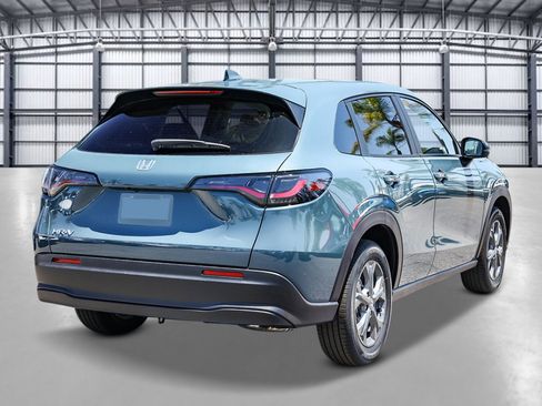 New 2027 Honda HR-V LX image 4