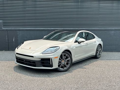 Certified 2026 Porsche Panamera 4 AWD/4WD image 6