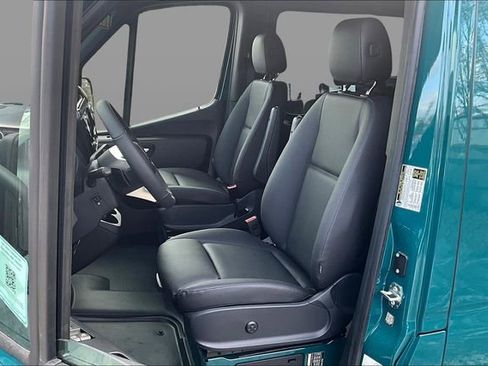 New 2025 Mercedes-Benz Sprinter 2500 image 12