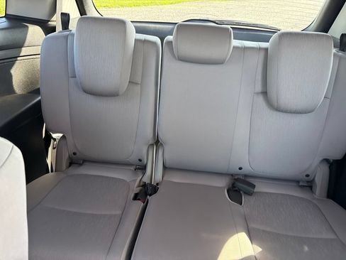 Used 2018 Honda Odyssey LX image 13
